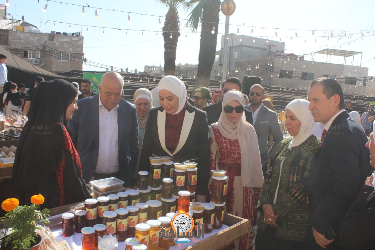 Madar Al-Saa Images 0.38436052216096017