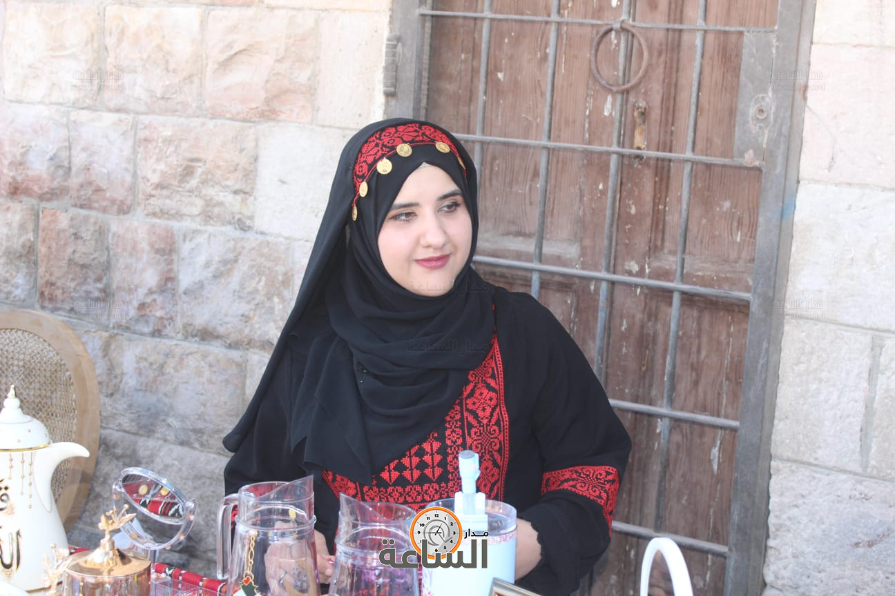 Madar Al-Saa Images 0.935273273467856