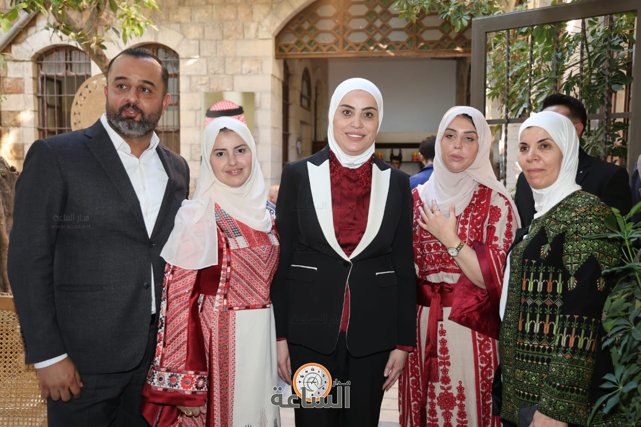 Madar Al-Saa Images 0.536240508027982