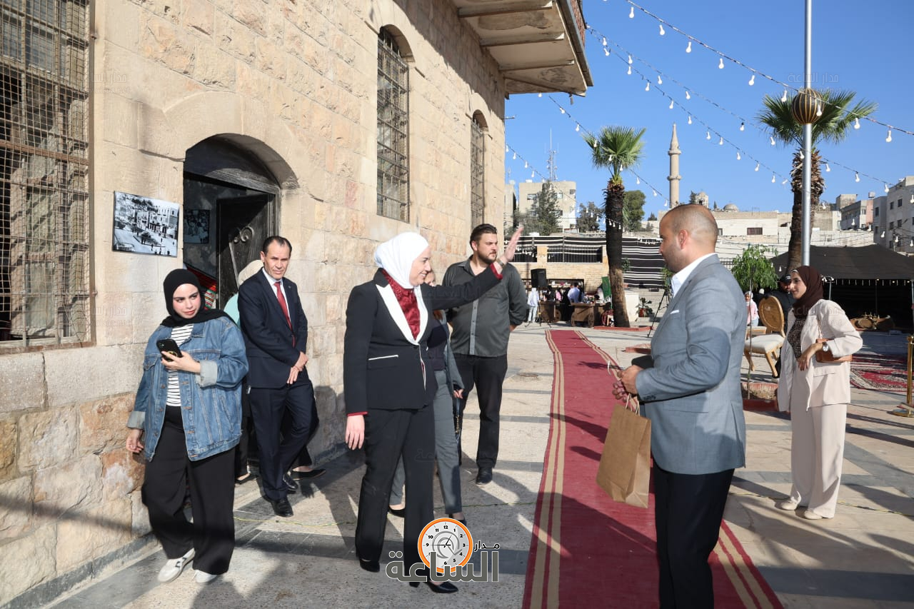 Madar Al-Saa Images 0.16788789971064166