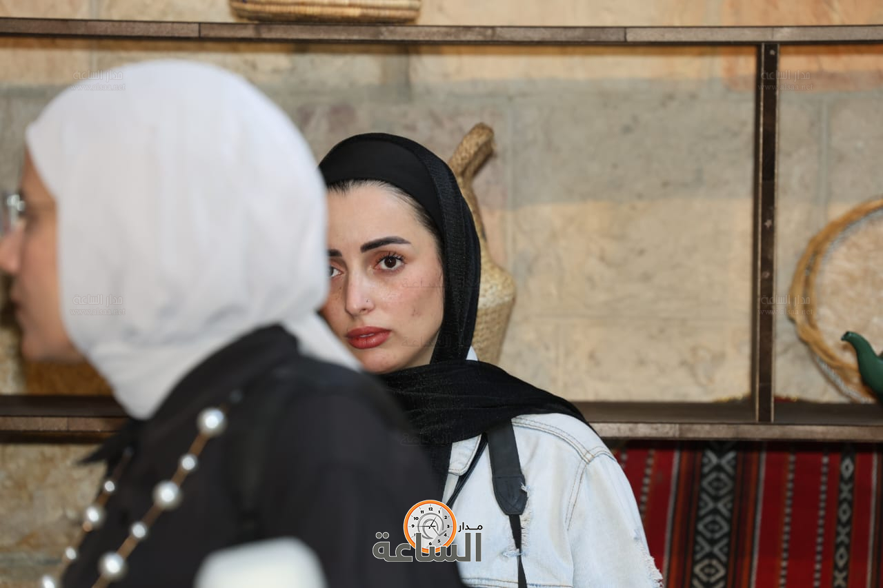 Madar Al-Saa Images 0.6538589707788252