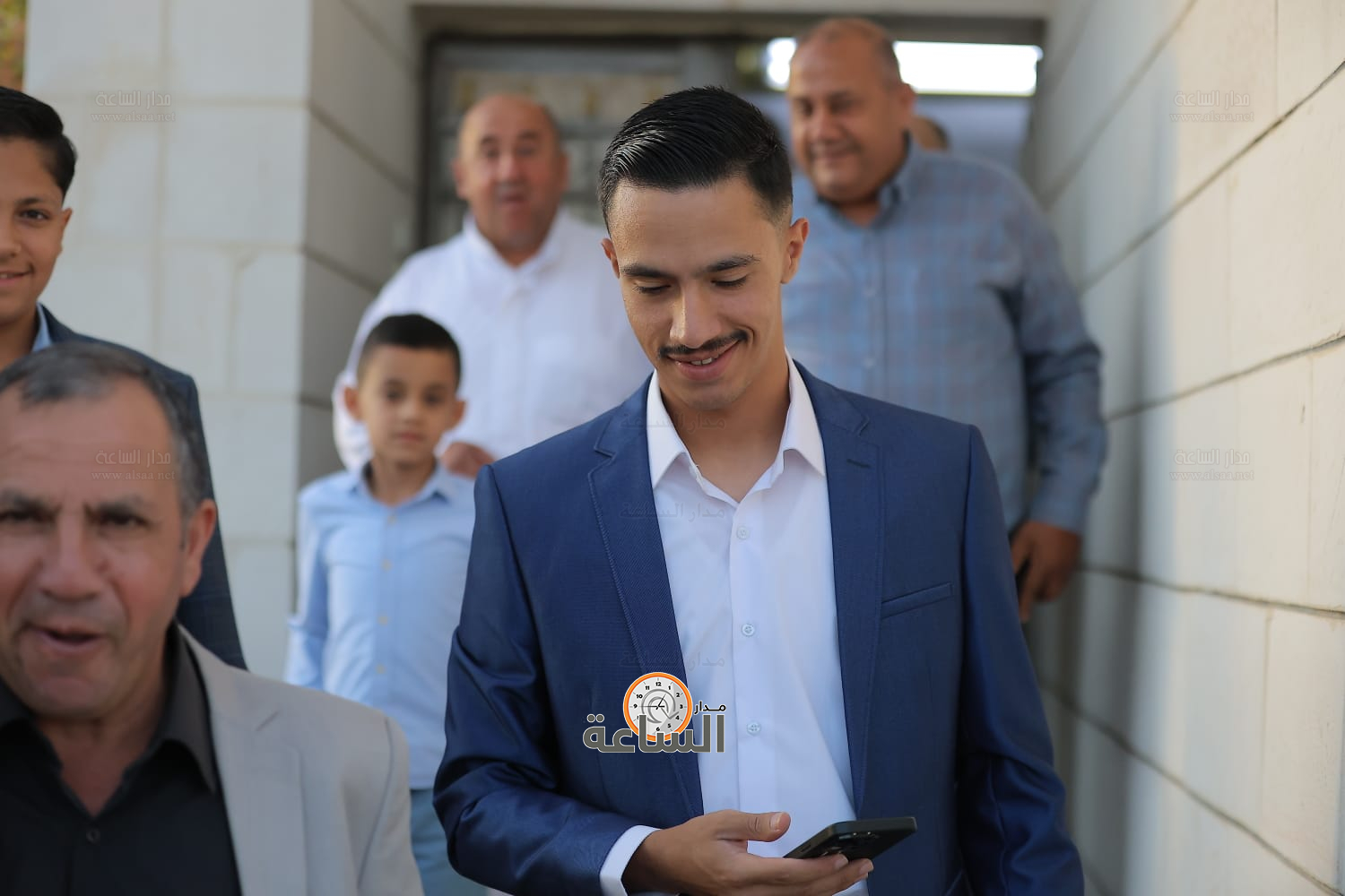 Madar Al-Saa Images 0.4752568172879741