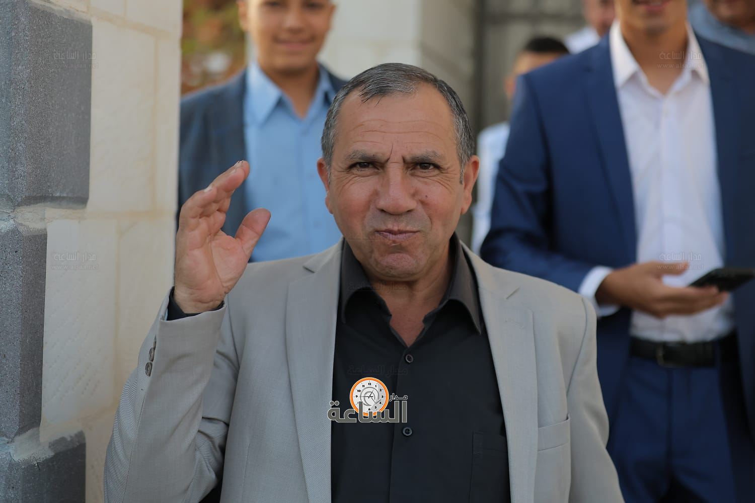 Madar Al-Saa Images 0.4005530585405275