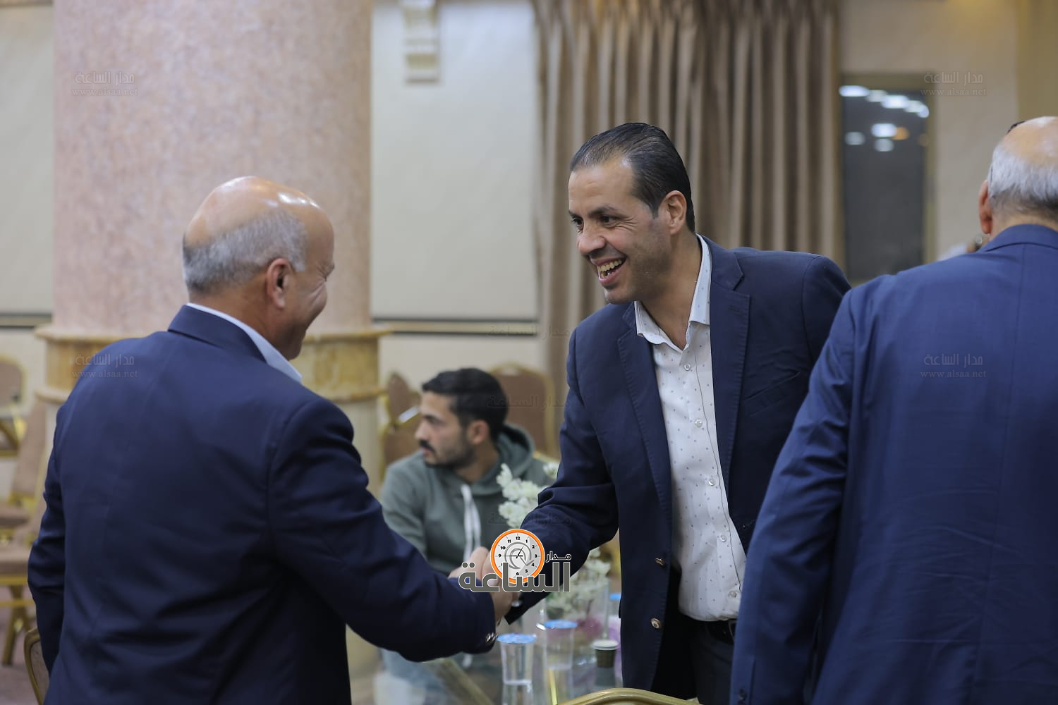 Madar Al-Saa Images 0.6811239038796981