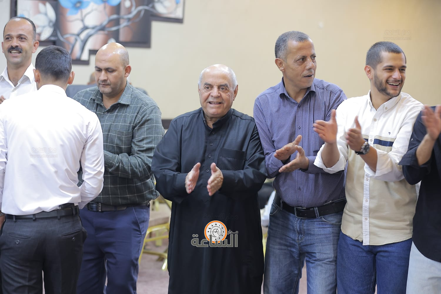 Madar Al-Saa Images 0.16688563642239485