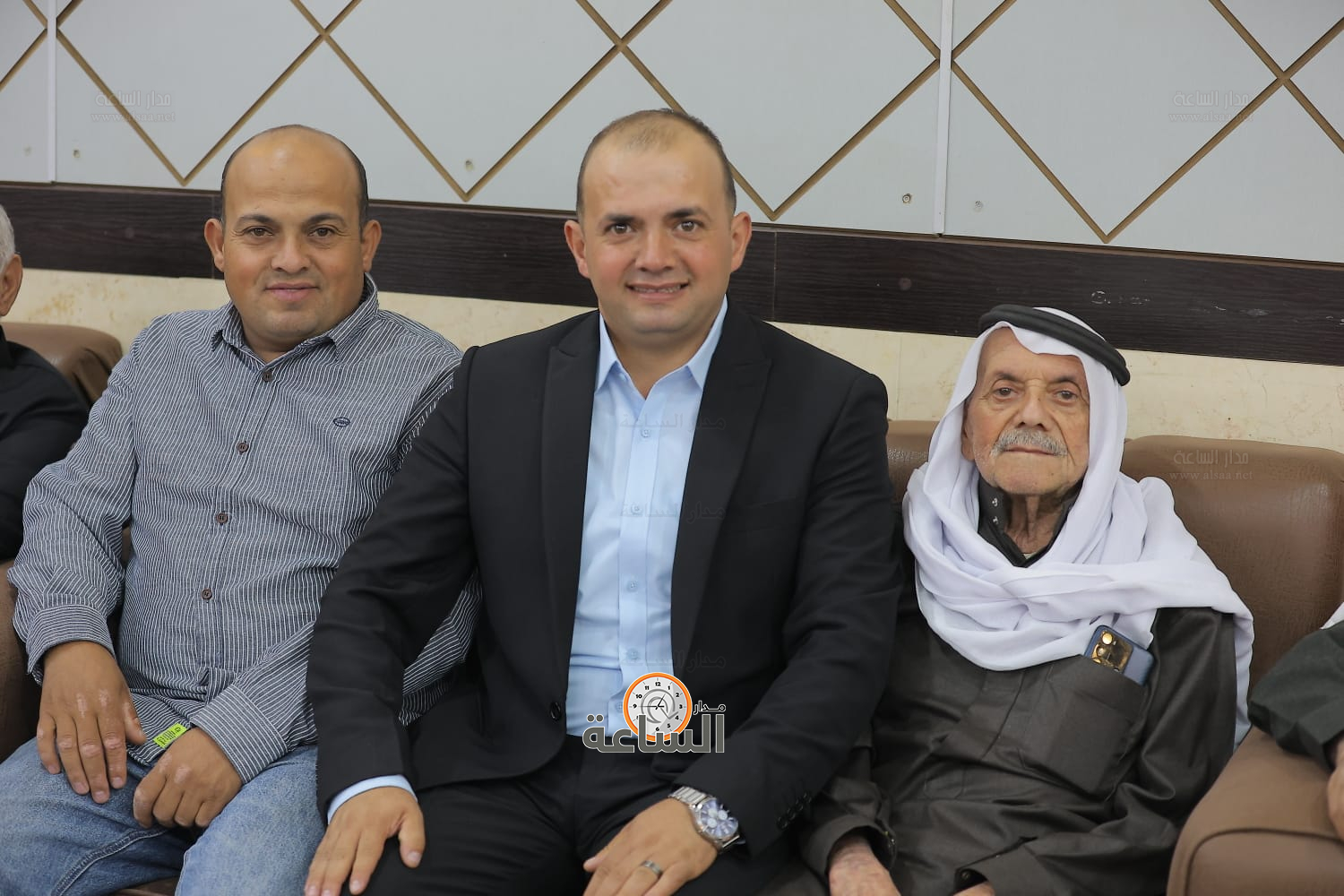 Madar Al-Saa Images 0.47601119527824376