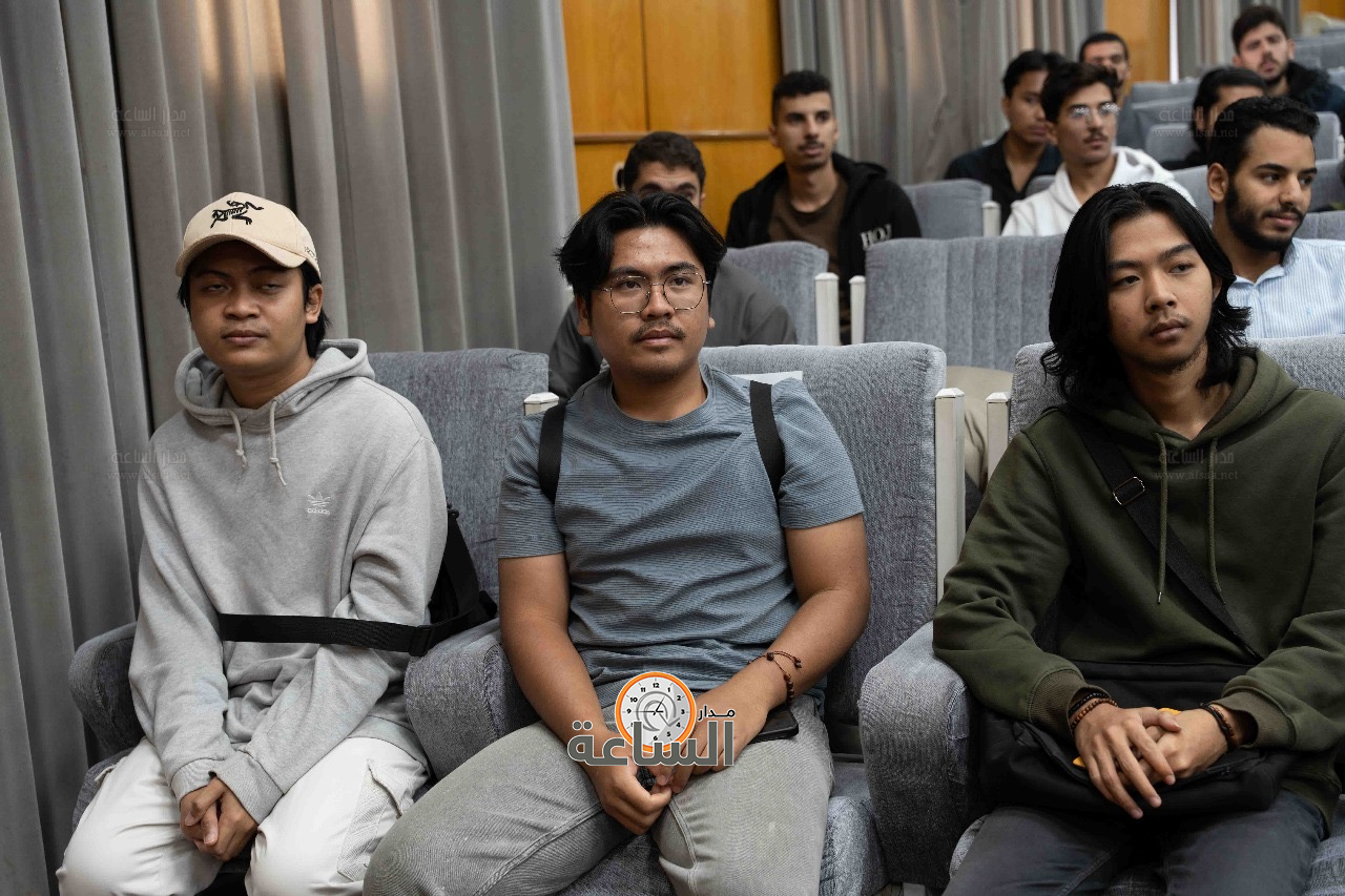 Madar Al-Saa Images 0.6936527283322247