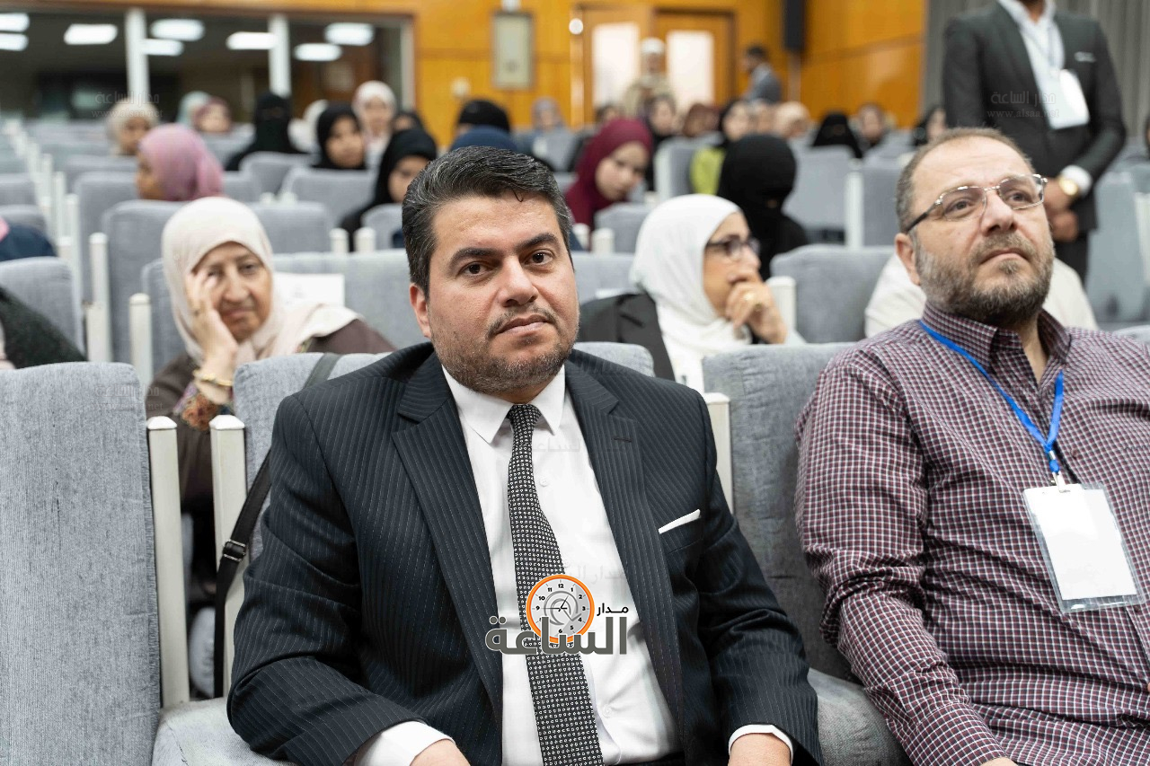 Madar Al-Saa Images 0.24413570787408567