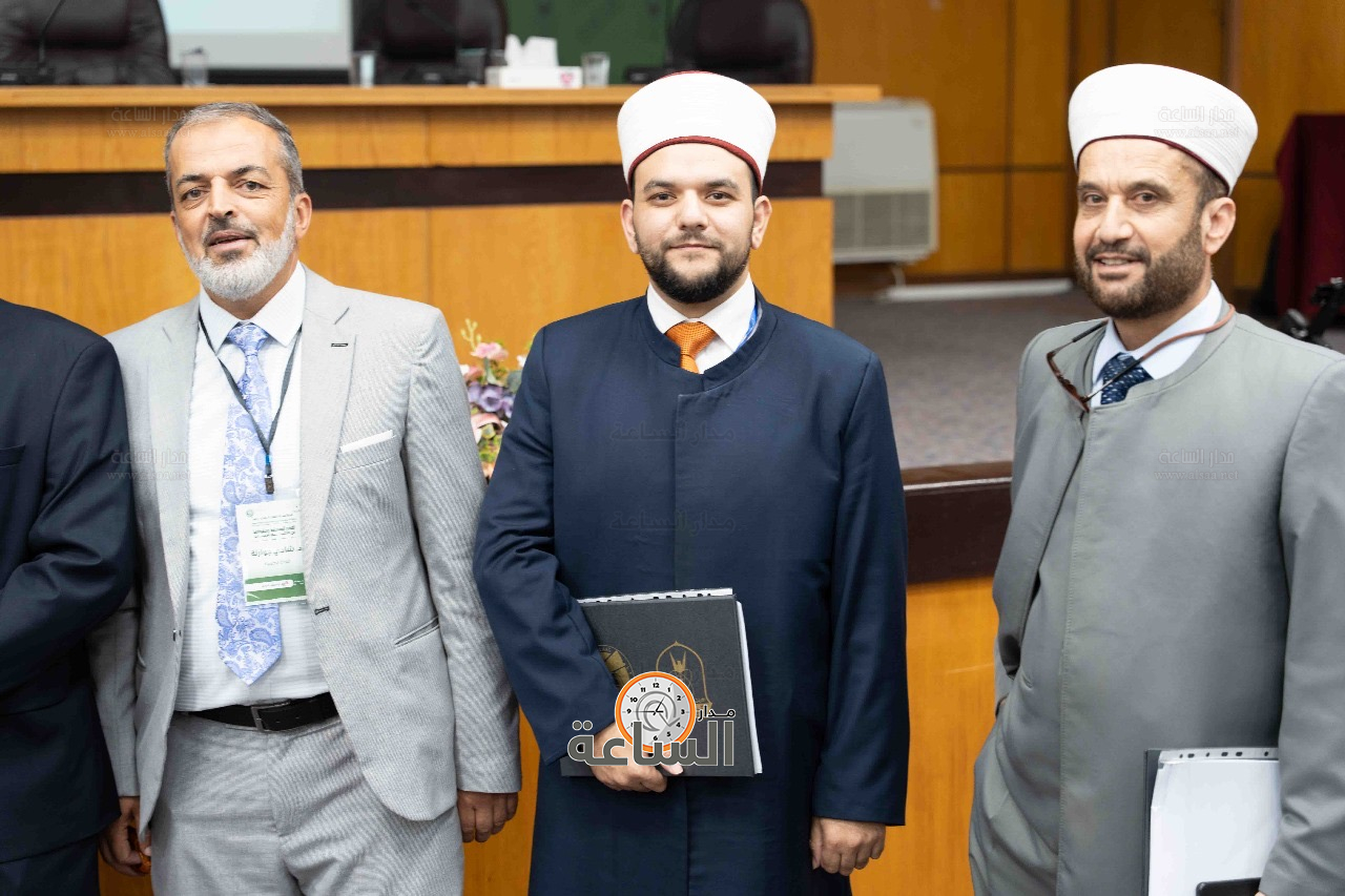 Madar Al-Saa Images 0.10830035669428884