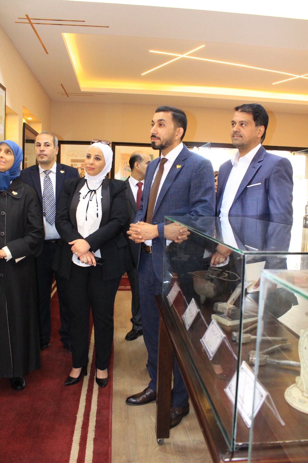 Madar Al-Saa Images 0.8614903118148228