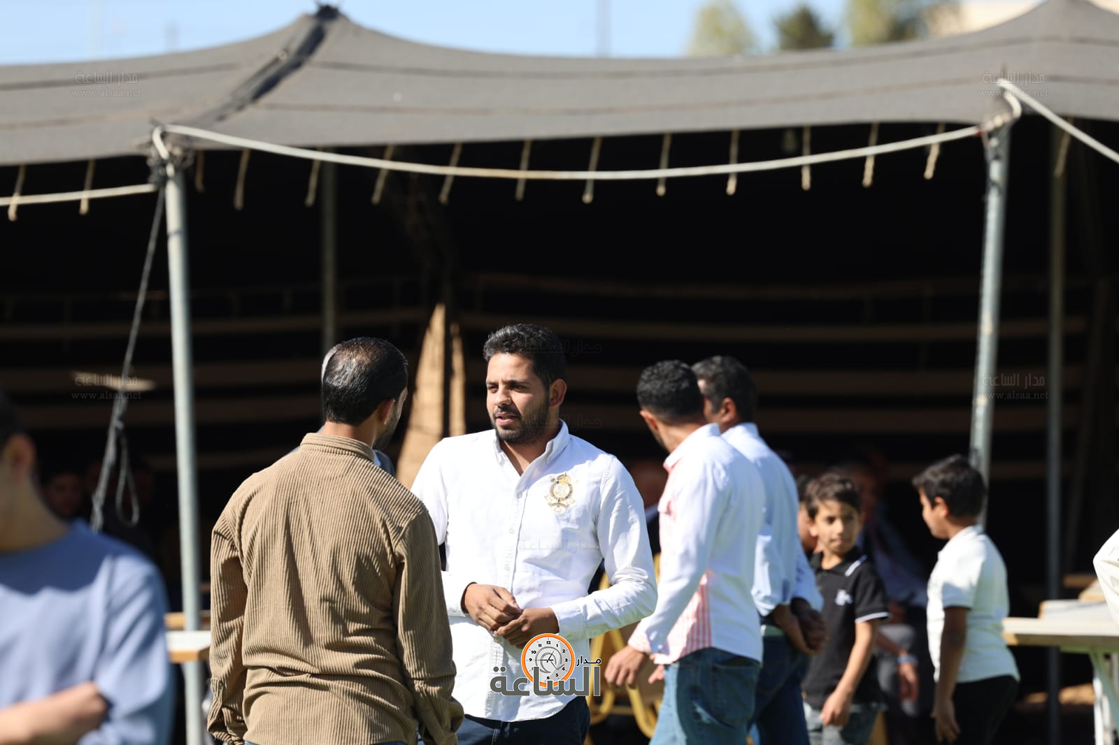 Madar Al-Saa Images 0.9918472354114719