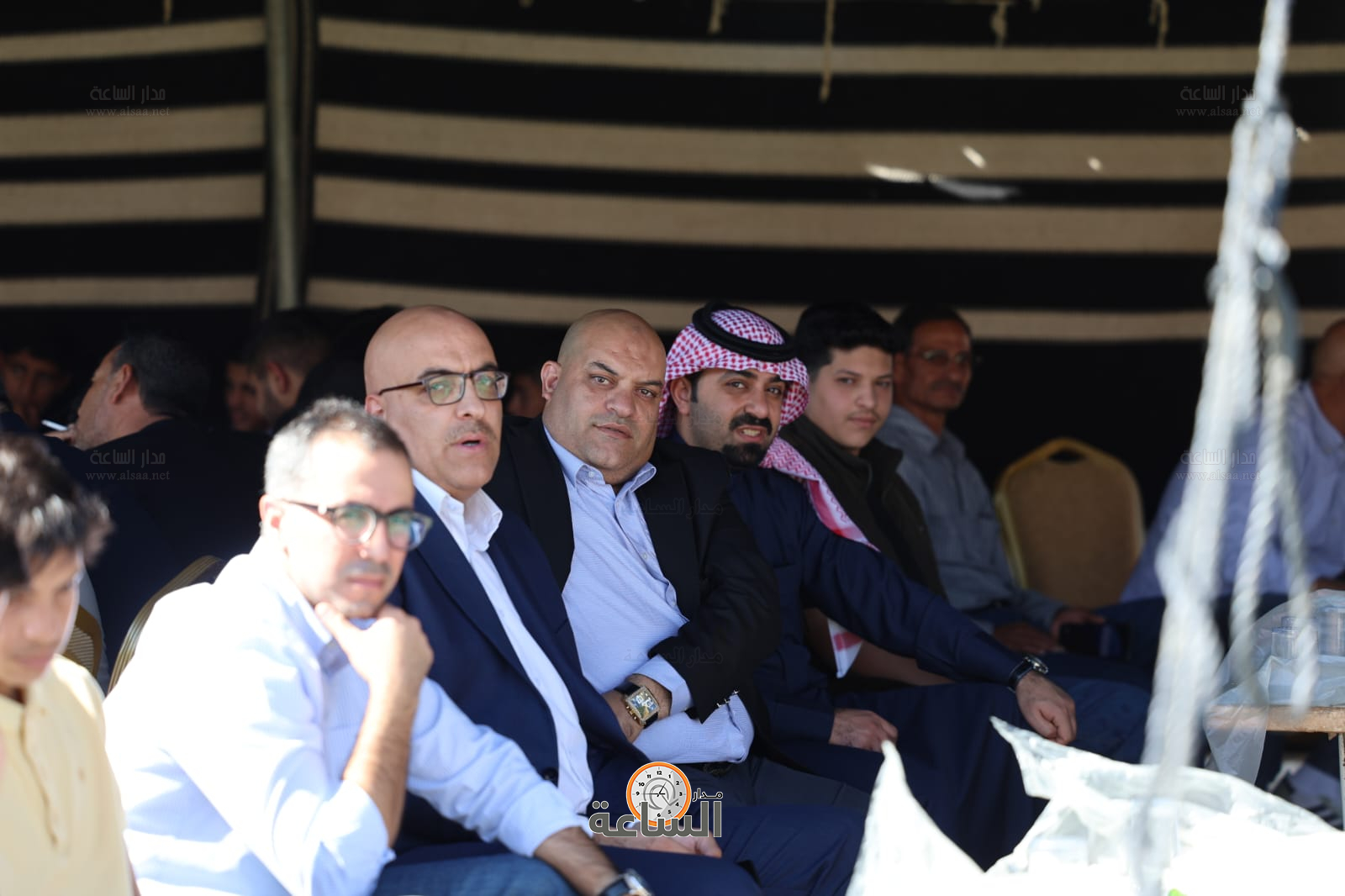 Madar Al-Saa Images 0.3674107213449561