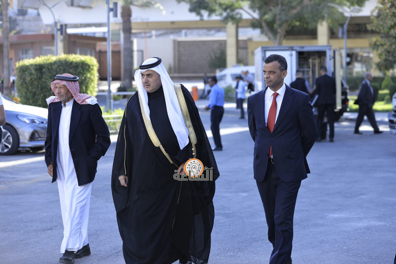 Madar Al-Saa Images 0.5395484103489682