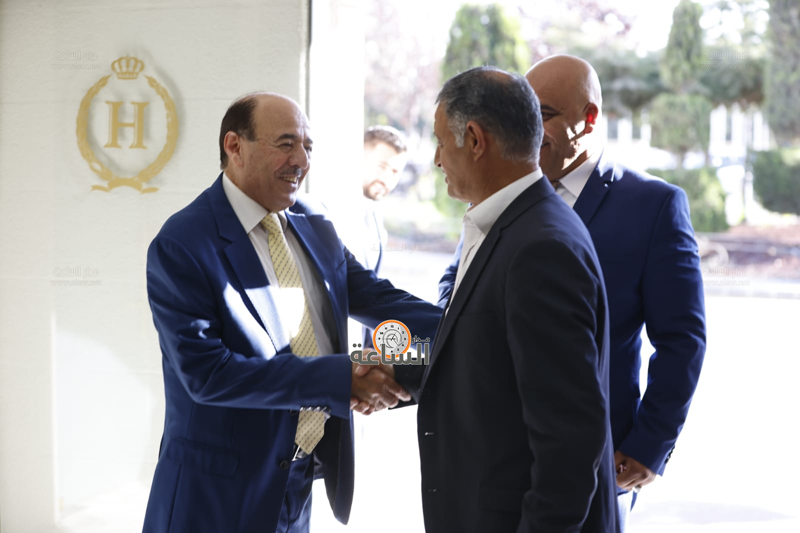 Madar Al-Saa Images 0.35462787817620933