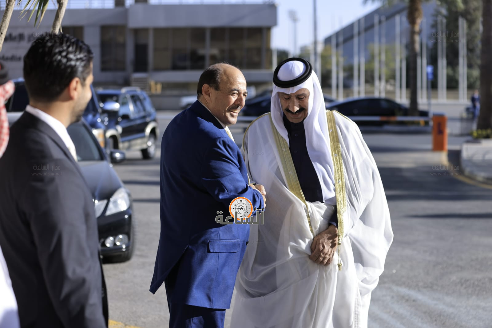 Madar Al-Saa Images 0.7435294139121362