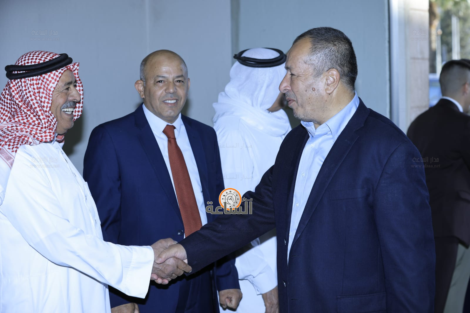 Madar Al-Saa Images 0.32452312135885497