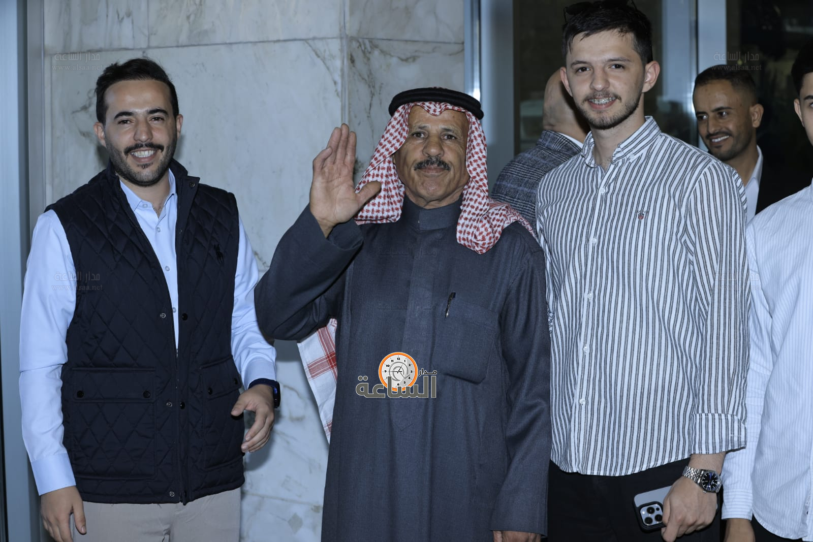 Madar Al-Saa Images 0.3892338974728463