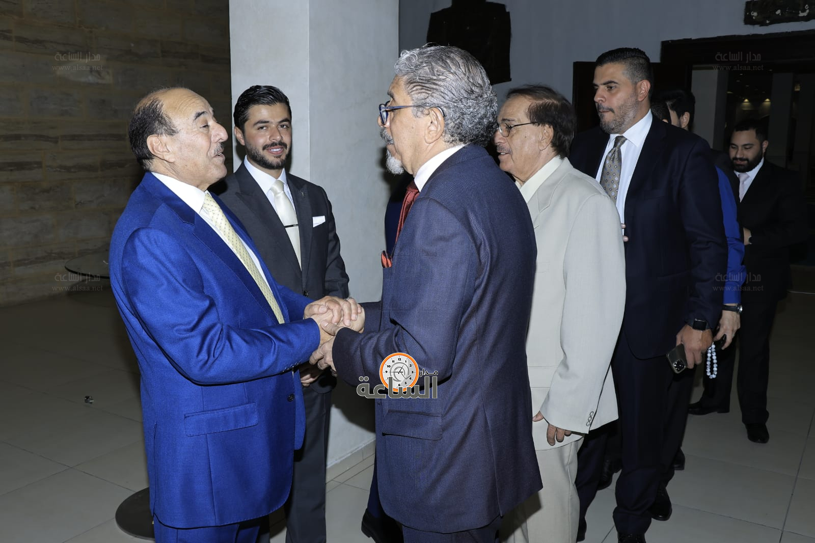 Madar Al-Saa Images 0.7957124021664979