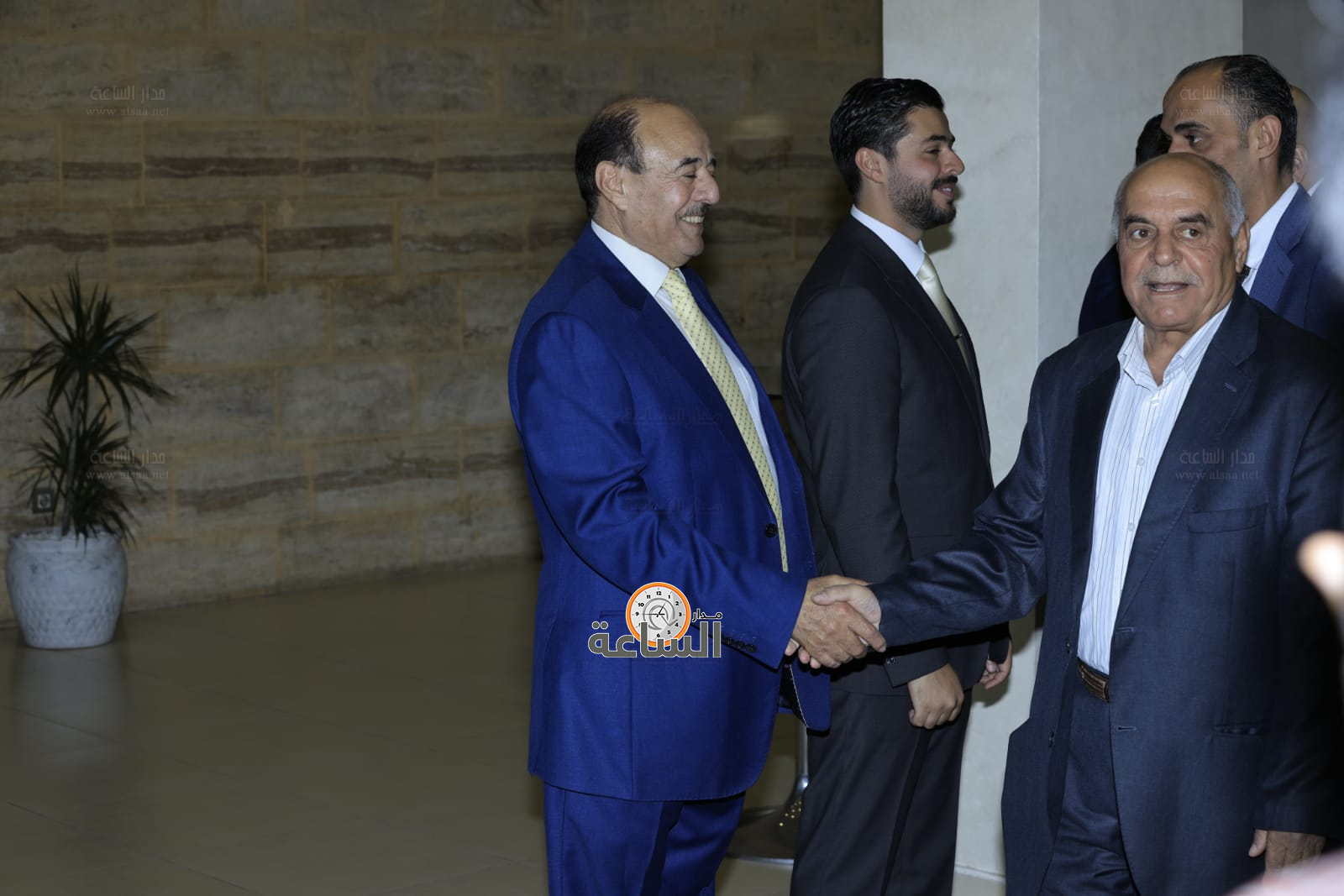 Madar Al-Saa Images 0.6526036599344195