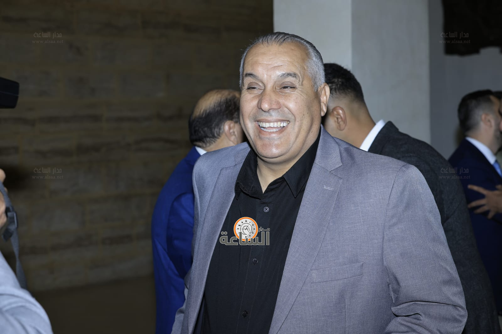 Madar Al-Saa Images 0.1979644229488675