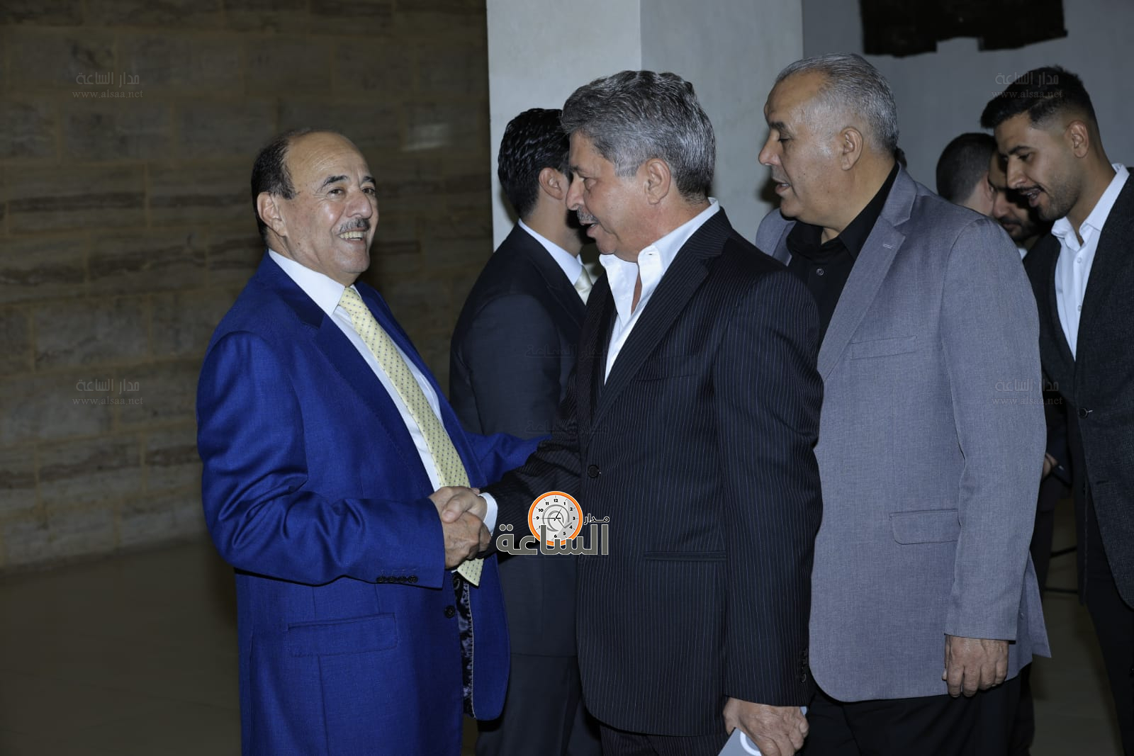 Madar Al-Saa Images 0.5609965768801908