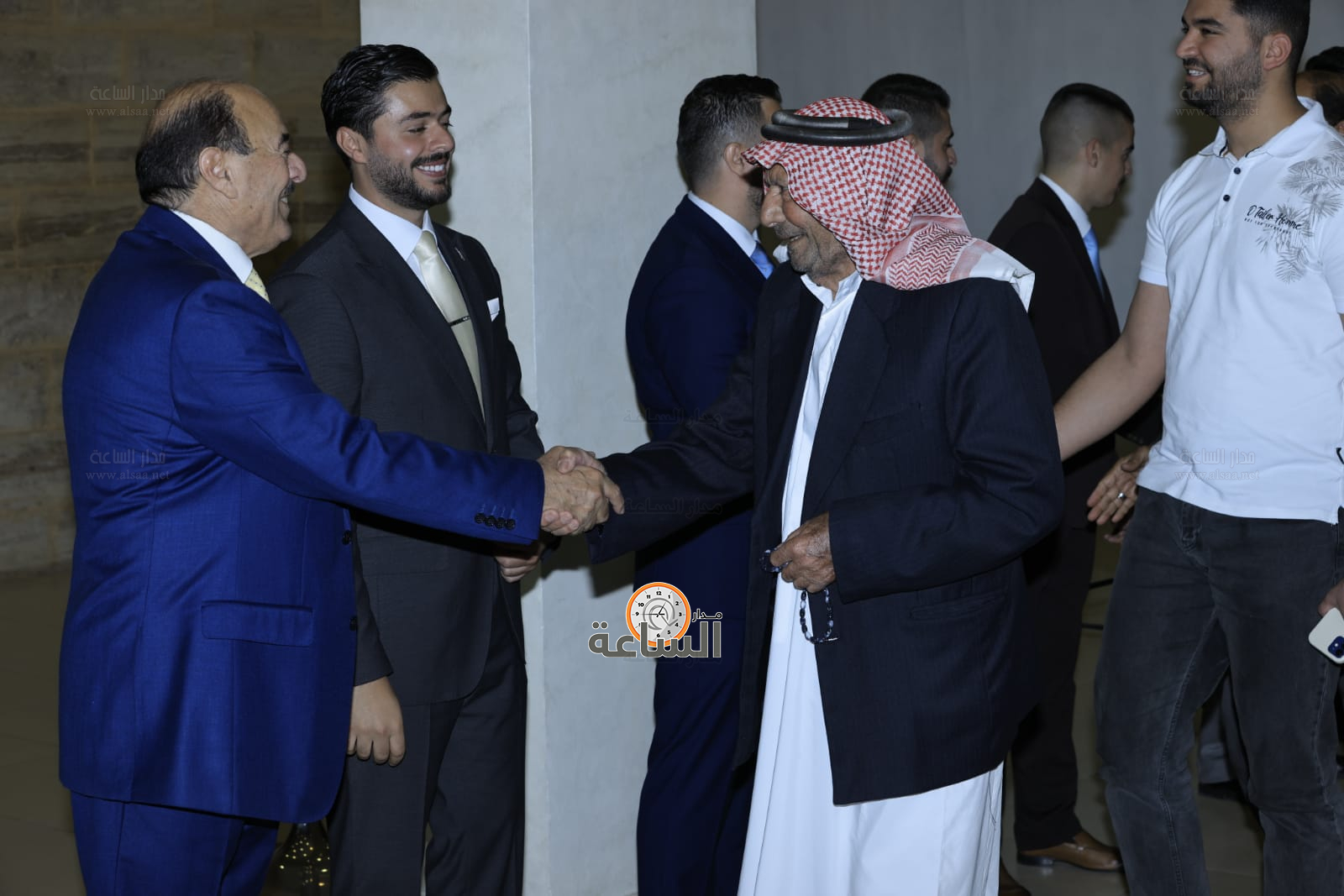 Madar Al-Saa Images 0.11633928433575824