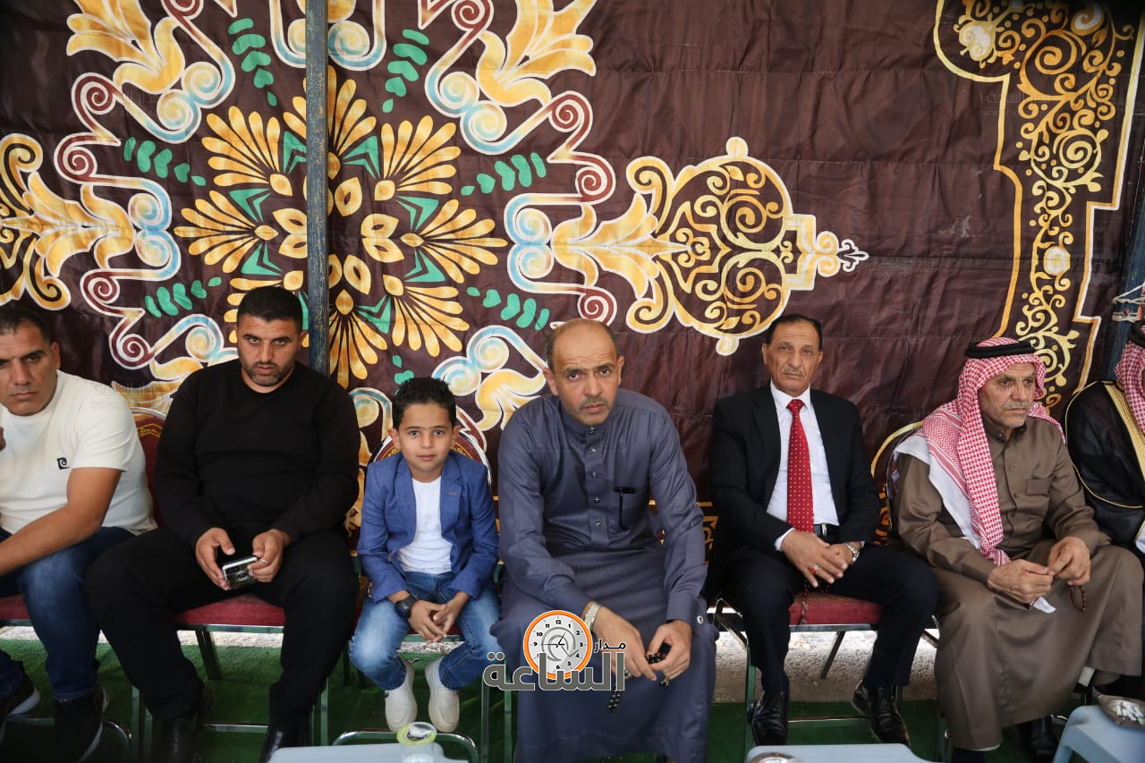 Madar Al-Saa Images 0.10066107559101745