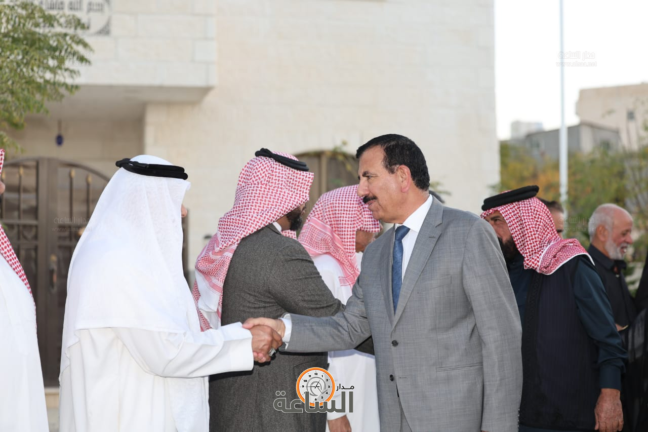 Madar Al-Saa Images 0.11345344555507009