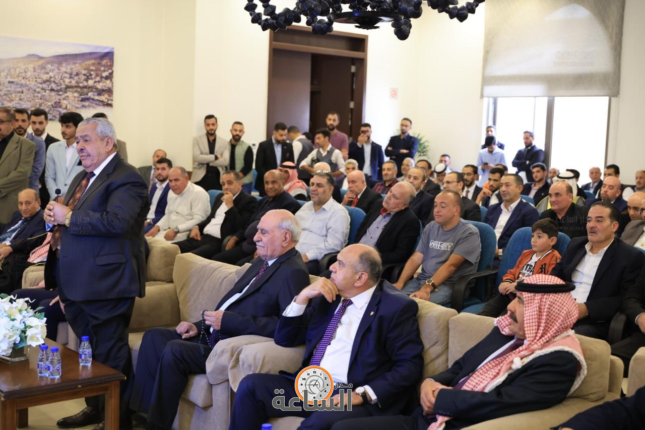 Madar Al-Saa Images 0.3278746925001642