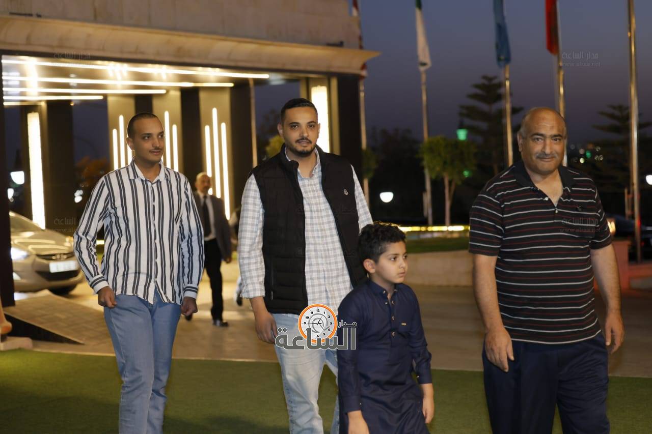 Madar Al-Saa Images 0.07763235835818494