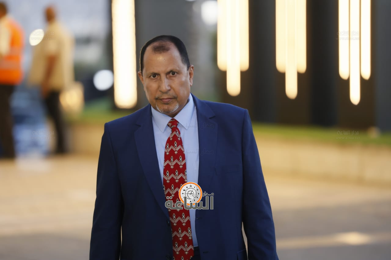 Madar Al-Saa Images 0.17742780459918728