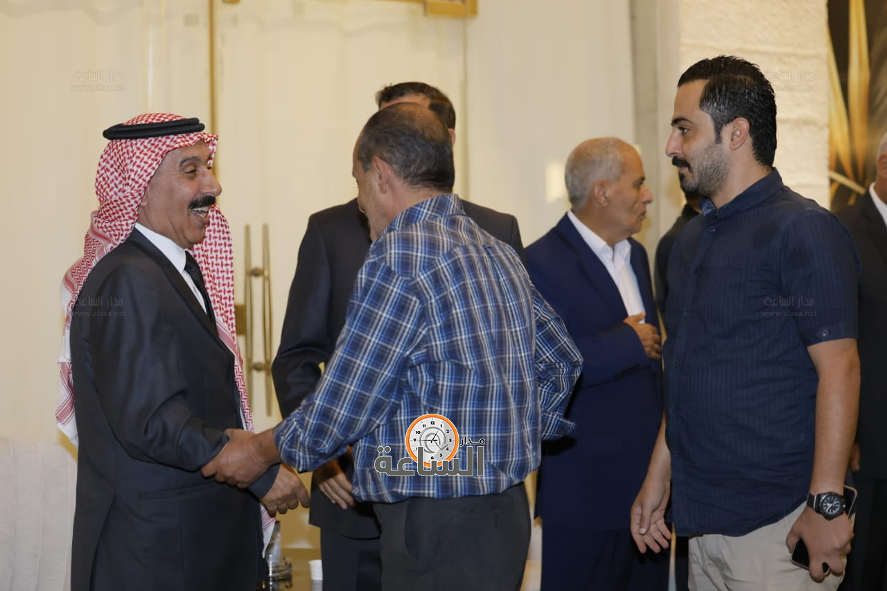 Madar Al-Saa Images 0.8864880323970947