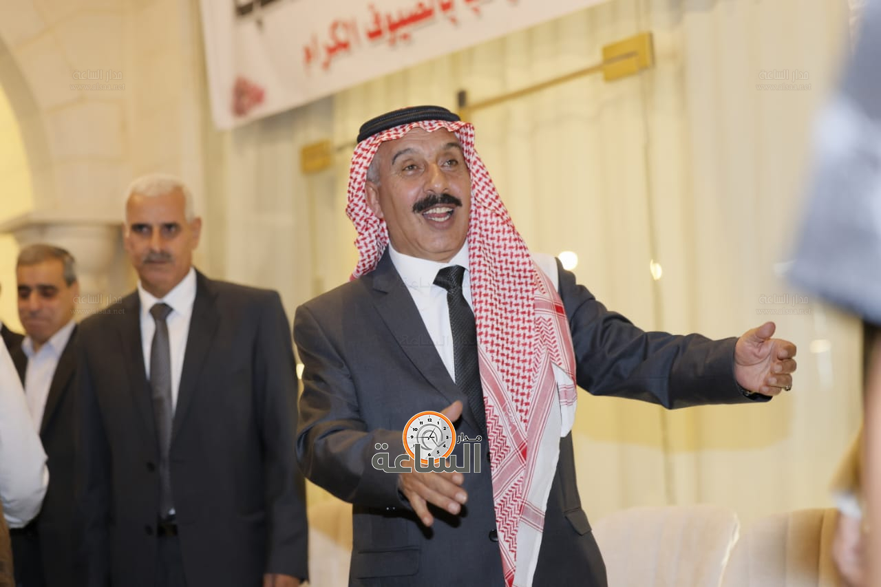 Madar Al-Saa Images 0.6829513380417647