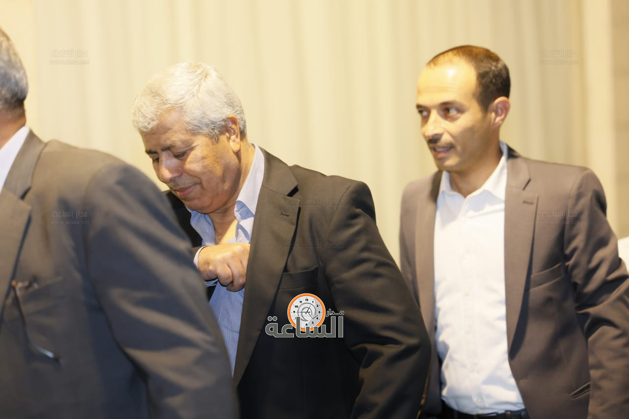 Madar Al-Saa Images 0.1059435373467651