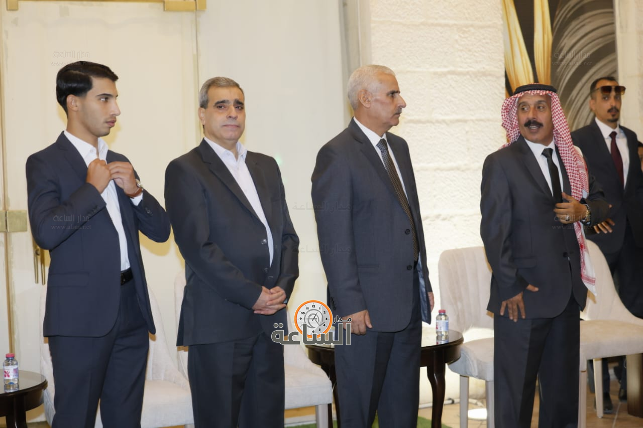 Madar Al-Saa Images 0.7566044176620114