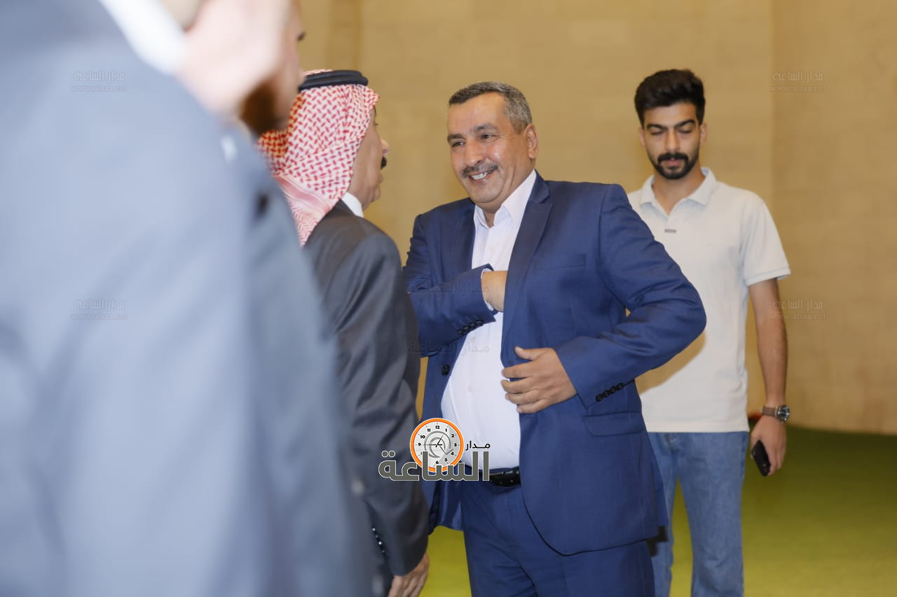 Madar Al-Saa Images 0.0685465513610719