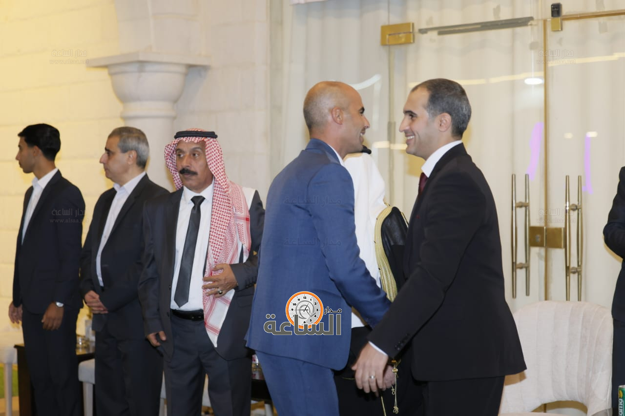 Madar Al-Saa Images 0.8062756661572907