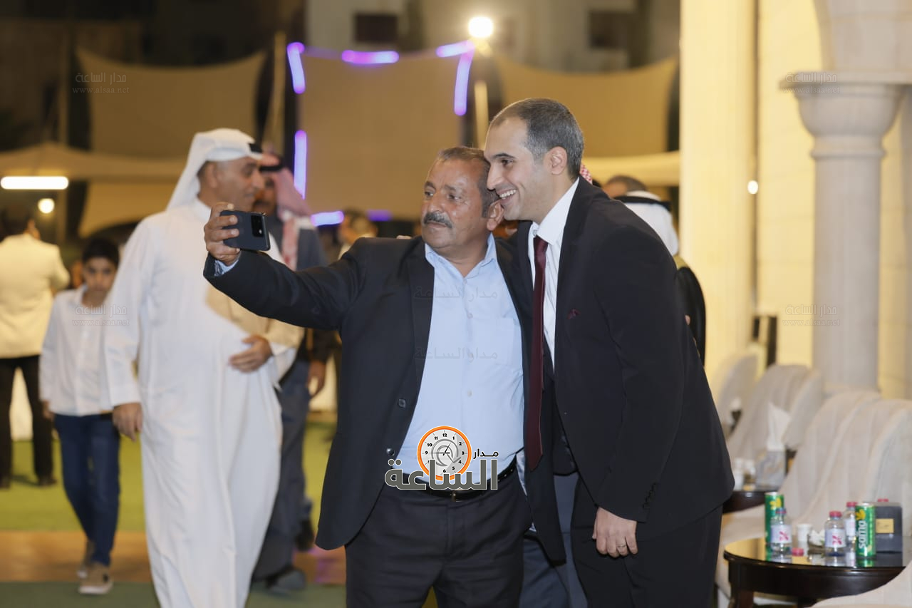 Madar Al-Saa Images 0.8351451829783963