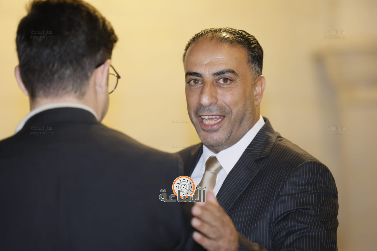 Madar Al-Saa Images 0.30576385628755465