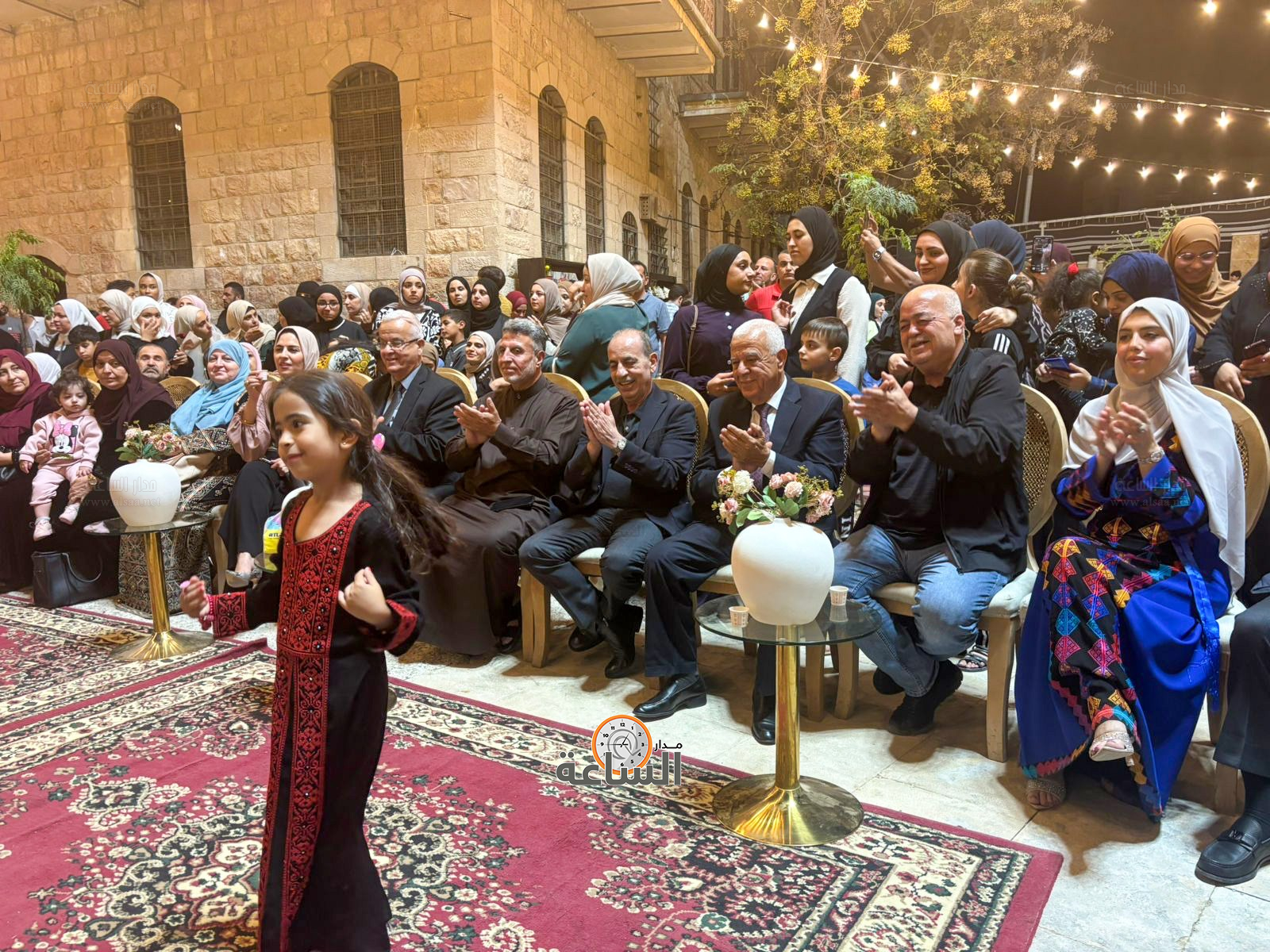 Madar Al-Saa Images 0.2320095040265926