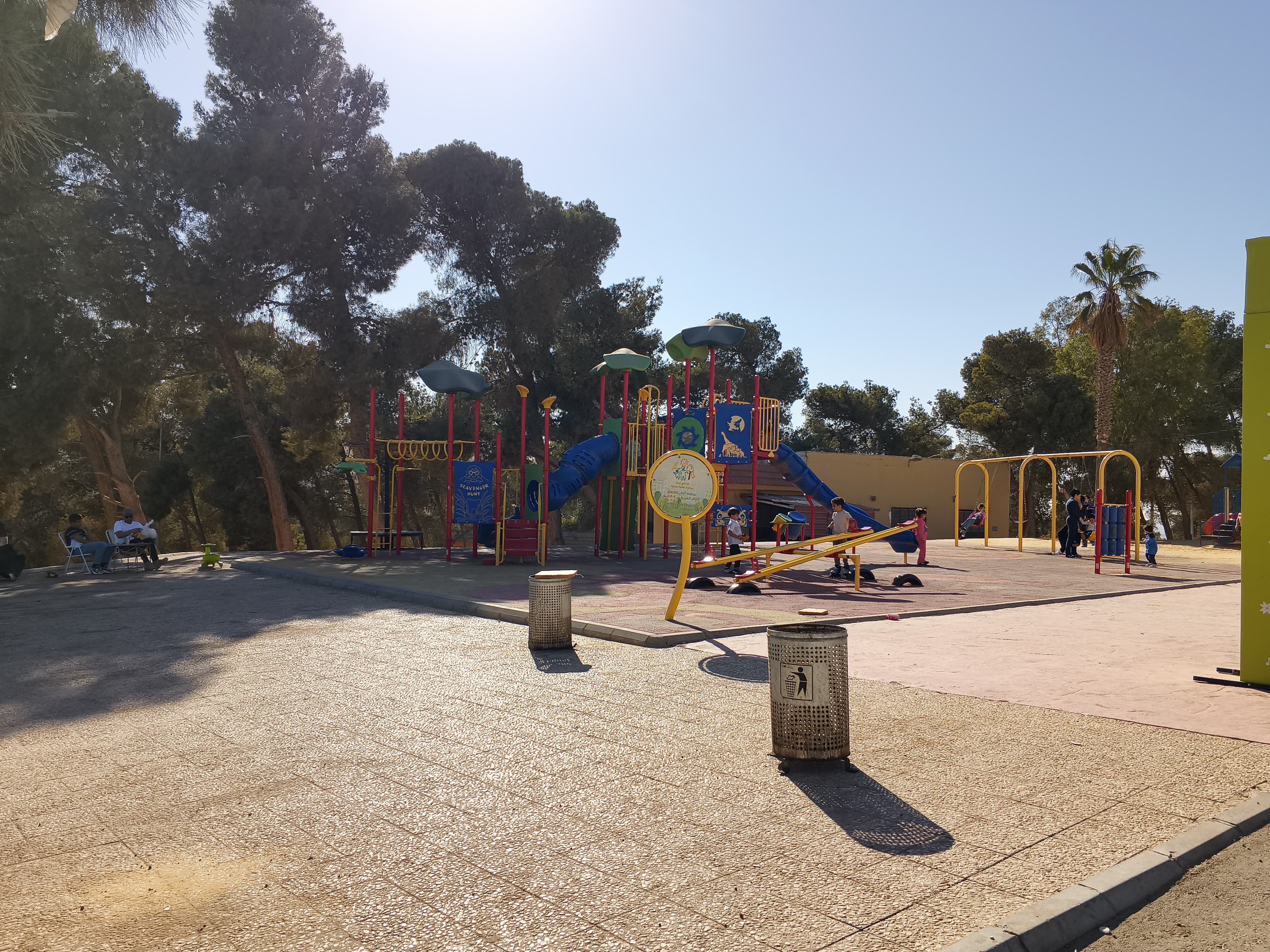 Madar Al-Saa Images 0.937972001588183