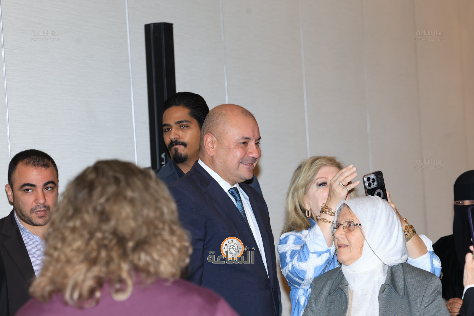 Madar Al-Saa Images 0.20465197750797282