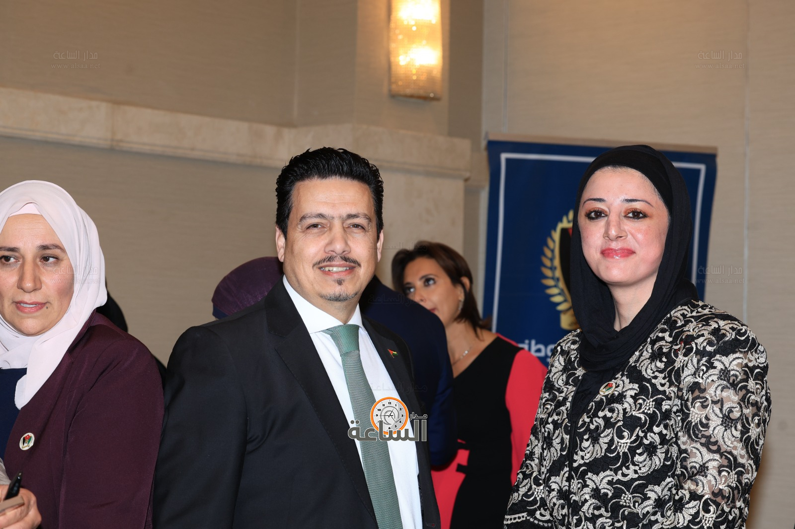 Madar Al-Saa Images 0.961726360402522