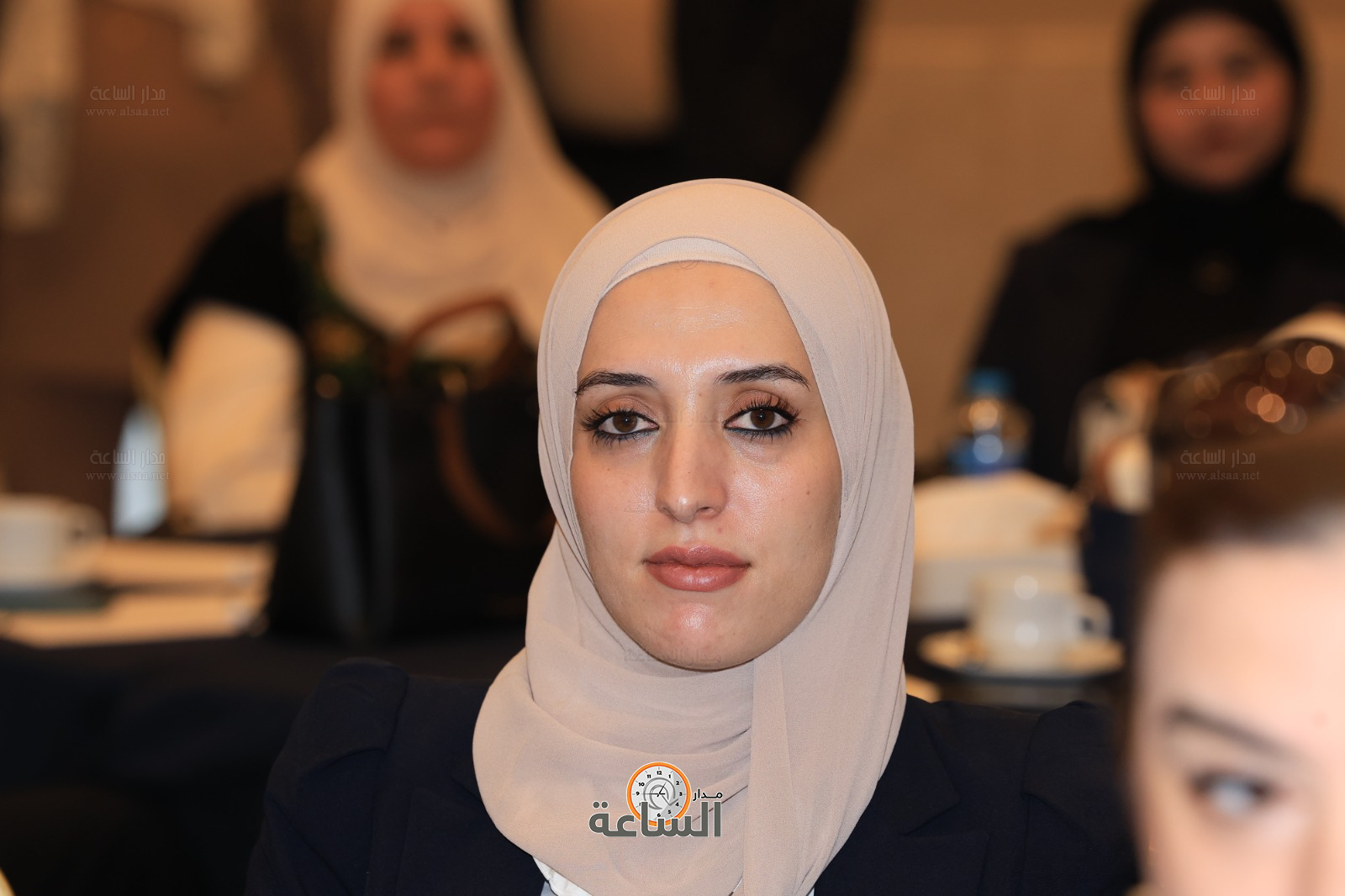 Madar Al-Saa Images 0.8623254233437448