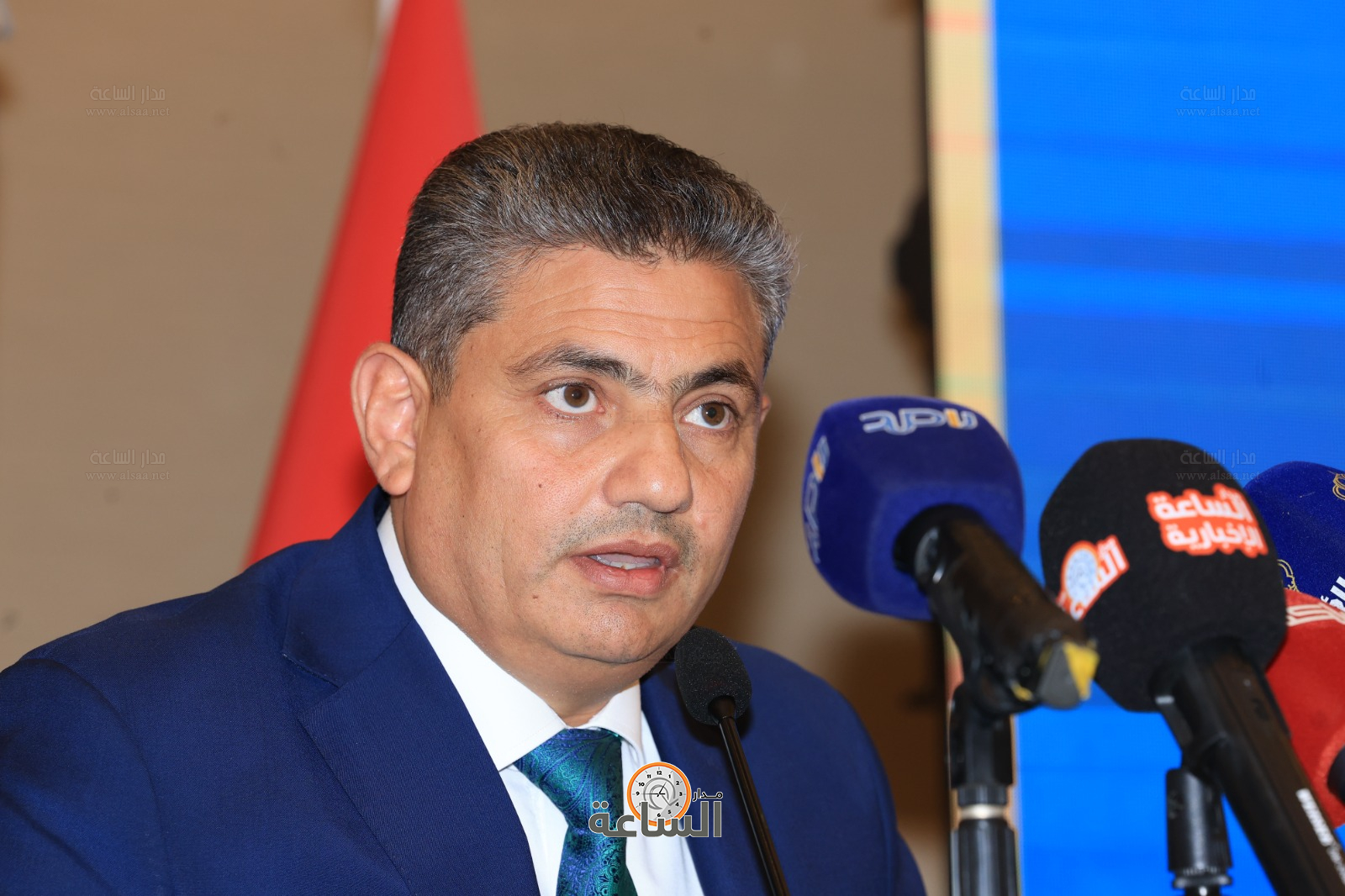 Madar Al-Saa Images 0.5519653378121949