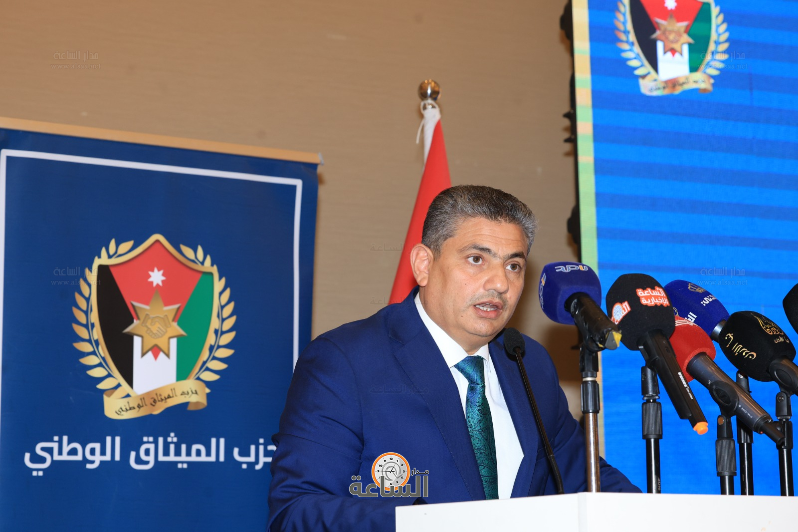 Madar Al-Saa Images 0.8903115179387572