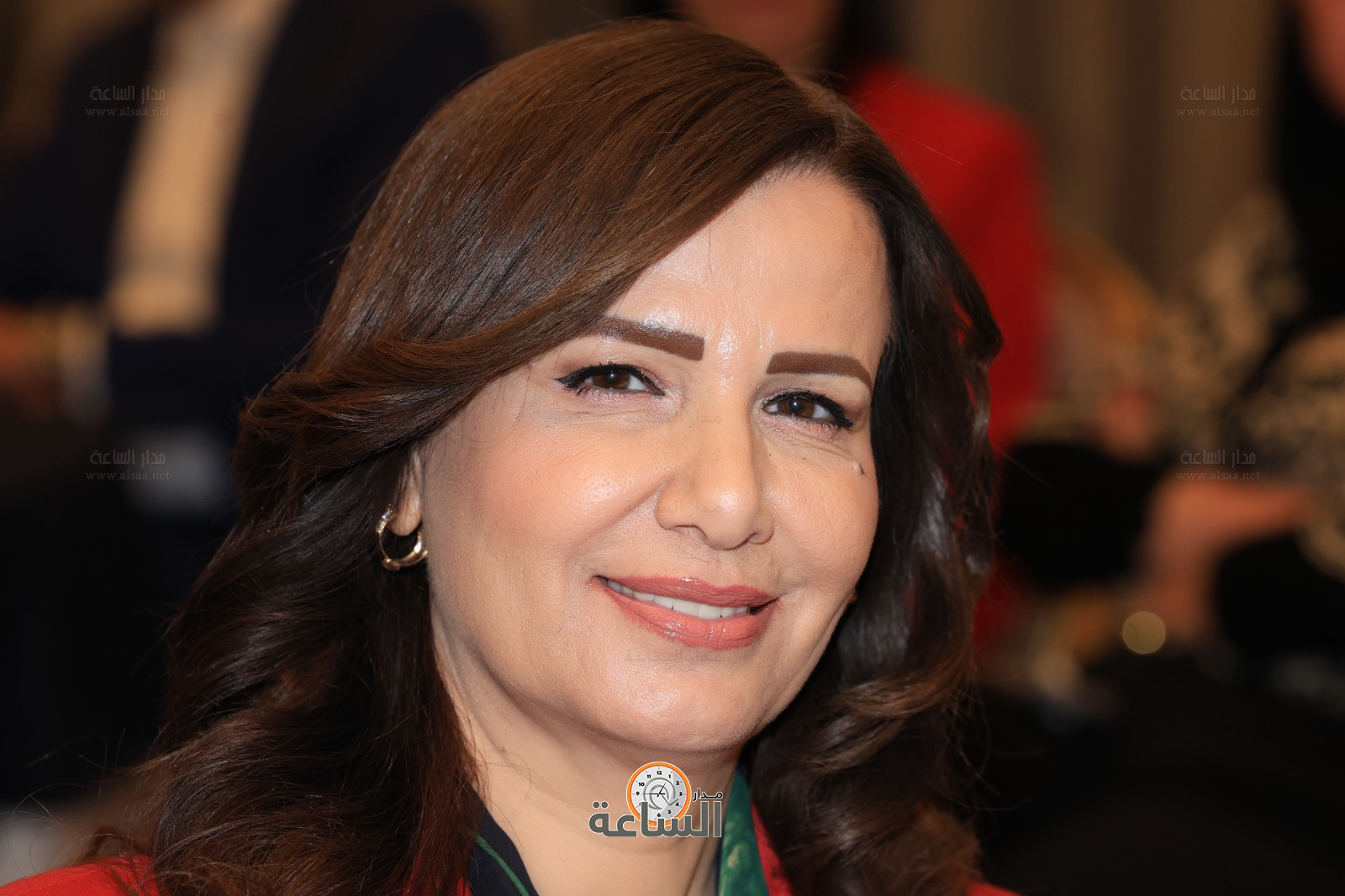 Madar Al-Saa Images 0.48947616413383366