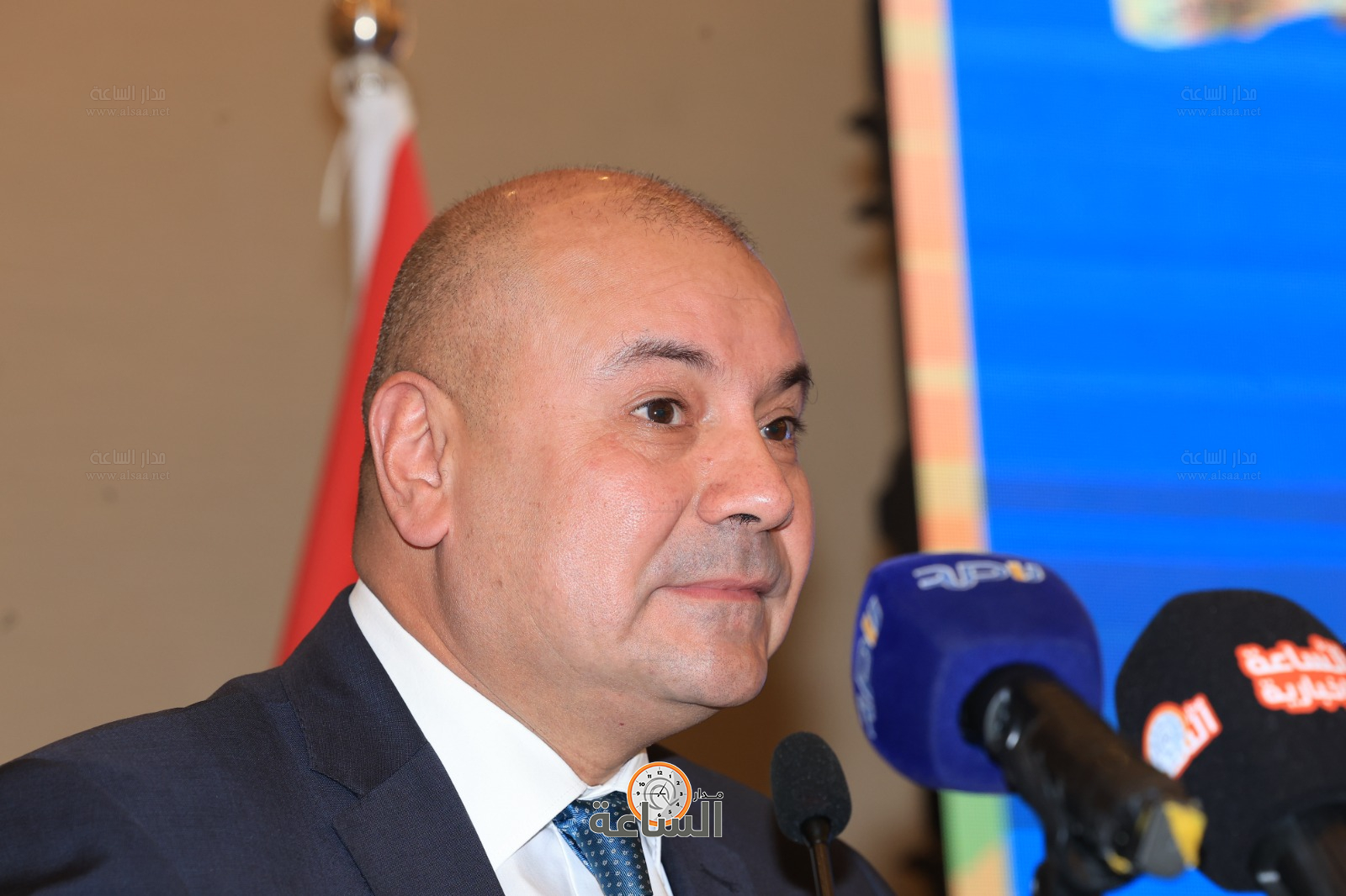 Madar Al-Saa Images 0.558070963912031