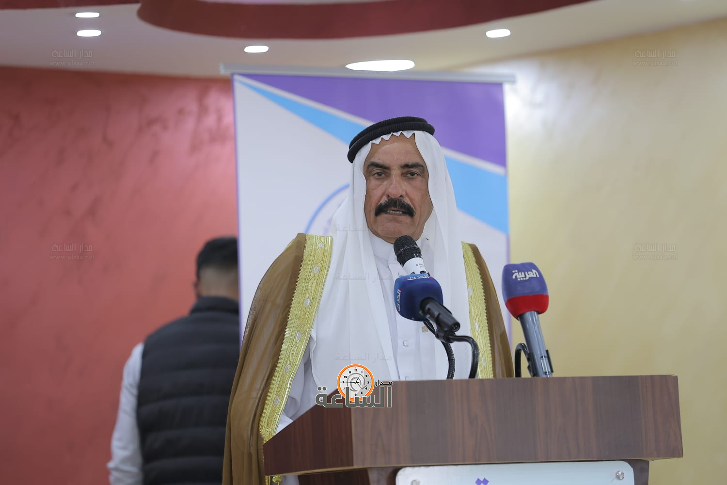 Madar Al-Saa Images 0.7689416856868454