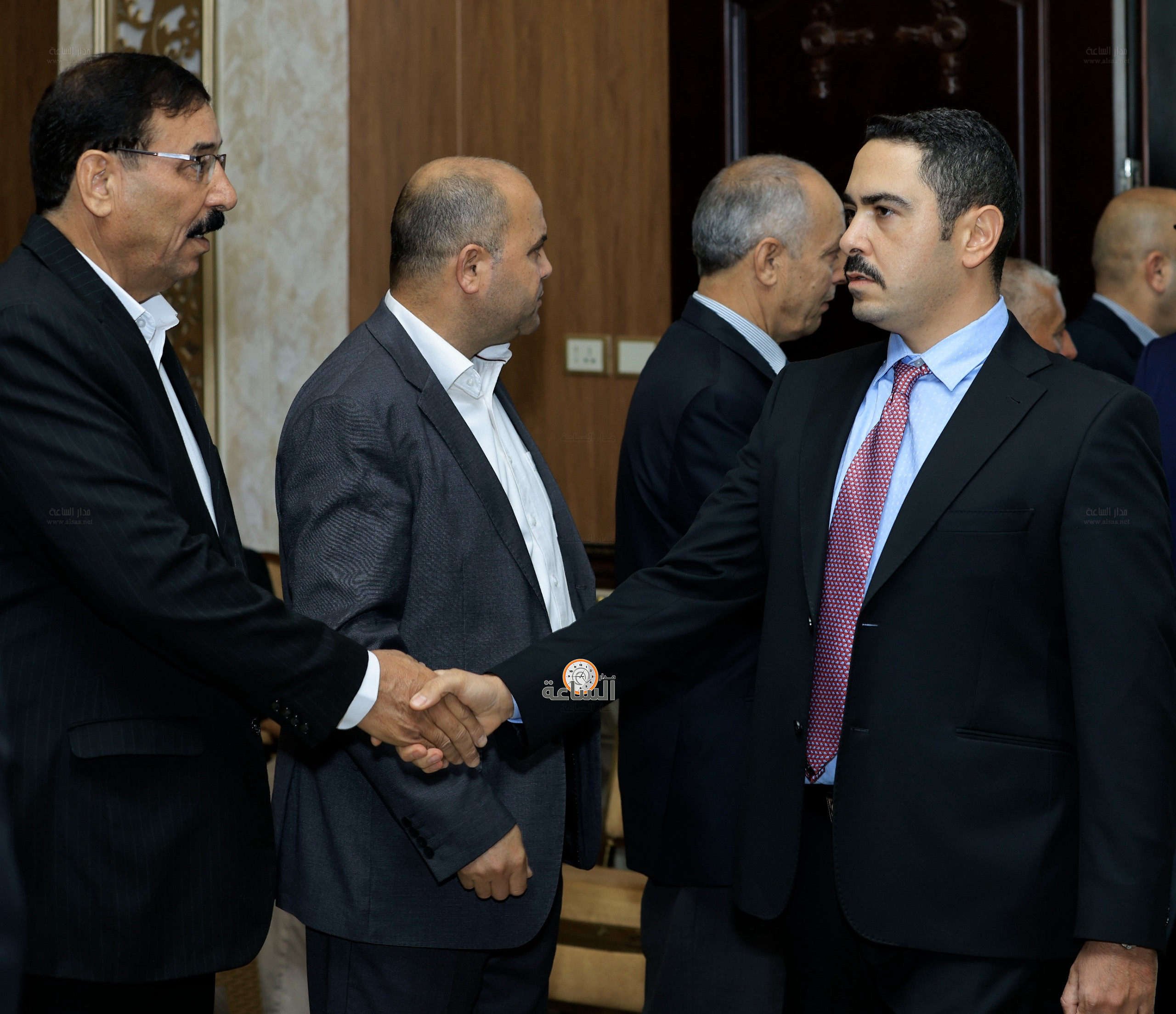 Madar Al-Saa Images 0.9544837026215186